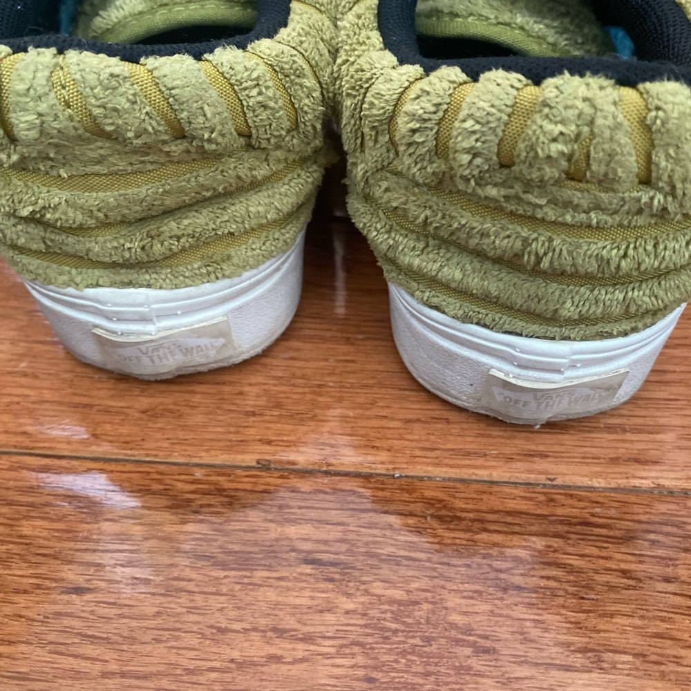 Vans ComfyCush Old Skool Corduroy Sneakers Green White Women’s 7 - Picture 7 of 9